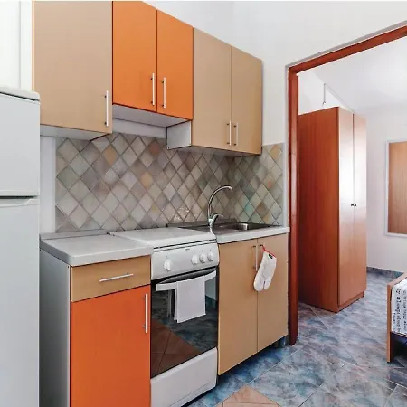 Apartments Hak Vir Exterior photo