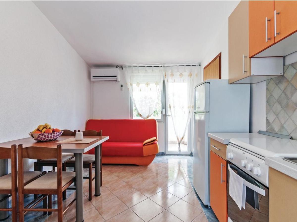 Apartment Hak